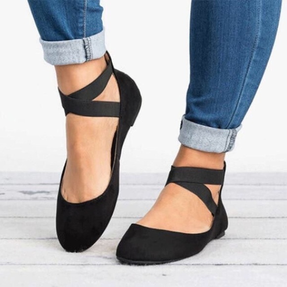 BALLET FLATS - Picture 1 of 5